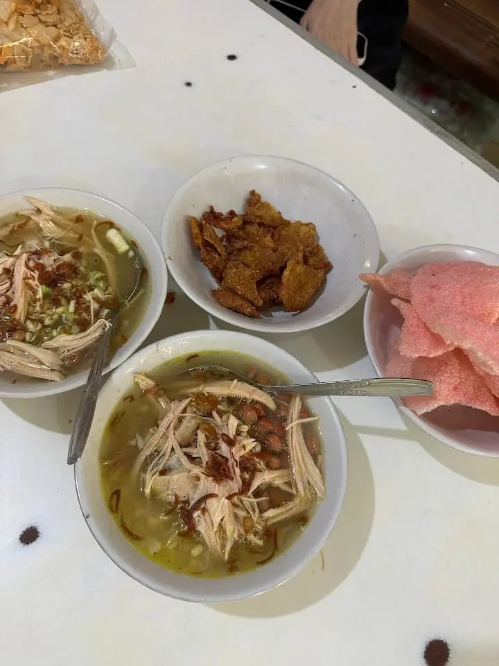 Rasa Legenda: Nasi Soto Ayam Sinar Cilacap yang Menggugah Kenangan